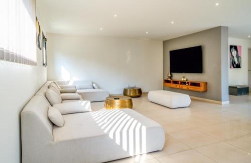 Russan Apartment | Villa Au Bord Du Gardon