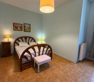 Albaron Villa | Villa authentique du 17e siècle avec piscine privée