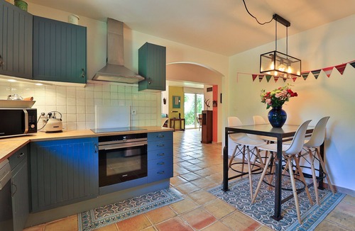 Eguilles Villa | Villa Avec Piscine et Jardin à 10 Minutes D'aix en Provence