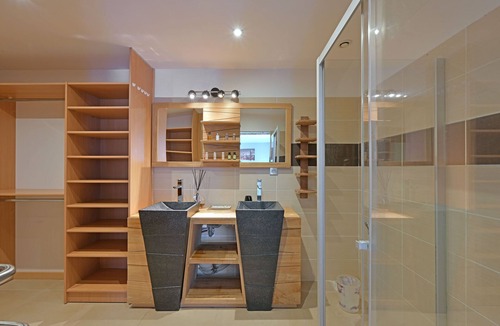 Les 3 Ponts House | Villa Avec Piscine,jaccuzzi ET Sauna A 10 Minutes DU Centre Ville