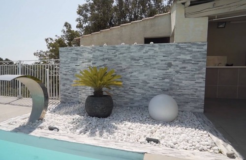 Les 3 Ponts House | Villa Avec Piscine,jaccuzzi ET Sauna A 10 Minutes DU Centre Ville