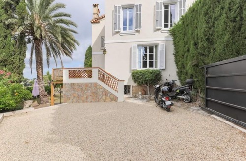 Mougins Villa | Villa Avec Piscine Très Belle vue mer Cannes
