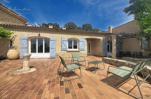 Saint-Chamas Apartment | Villa Barbette - Piscine, Jardin clôturé, CLIM, 3 chambres, 8 personnes