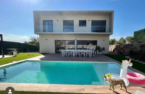 Saint-Gely-du-Fesc House | Villa Bellevue Pool Jacuzzi Private Cinéma 8 pers