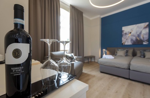 Narzole House | Villa Bernasconi - camere e ristorante -