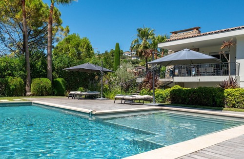 Mougins Villa | Villa Bleu de Mougins – Luxury villa with heated pool near Cannes