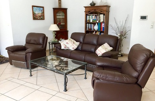 Salon-de-Provence Villa | Villa Calm and without opposite with swimming pool