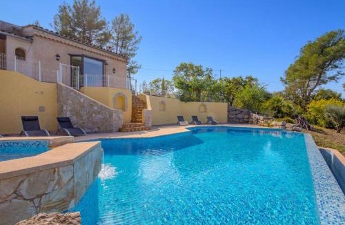 Draguignan Villa | Villa Colombes by Villa Plus