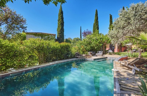 Est House | Villa d'AÏS - Swimming pool, calm & walking distance to Aix center