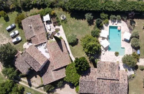 Robion Villa | Villa de 300 m au coeur du Luberon au calme sans