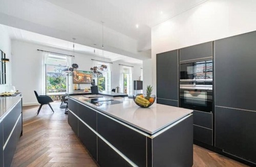 California - Pezou House | Villa de Charme - 5 bedrooms/center of Cannes