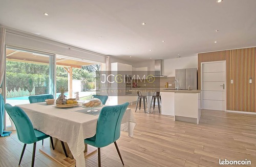 La Crau House | Villa de Standing Avec Piscine - À Proximité des Plages