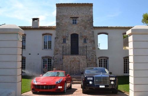 California - Pezou Villa | Villa exclusive au sommet de Cannes, 8 chambres, double piscine, vue sur la mer