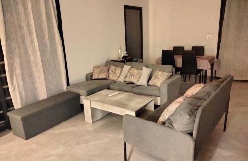 Estanove Villa | Villa F5 avec jardin et terrasse