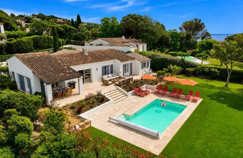 Guerrevieille Villa | Villa face à la Mer - Golfe de Saint-Tropez - Piscine - Plage à 50 mètres