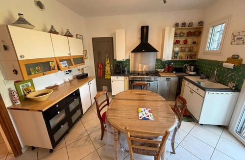 Laverune Villa | Villa Familiale, Montpellier, Swimming pool, Parking, 15min Beaches