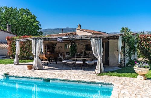 La Grand-Chile Villa | Villa Familiale piscine, spa, entre Cannes et Nice