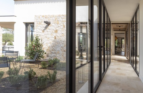 Tourrettes Villa | Villa Farniente - Luxury in Provence with swimming pool and private tennis court