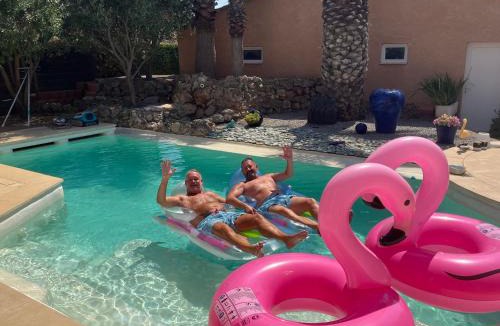 Marseillan Bed & Breakfast | Villa Flamingo GAYmen only b&b