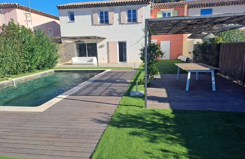 Les Restanques House | Villa for 10 people with pool, near the beach, located in Grimaud