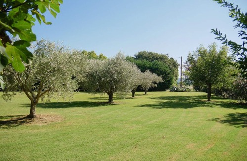 Maillane Villa | VILLA FOR 20 GUEST AC AND POOL 10 ROOMS 6 BATHROOMS