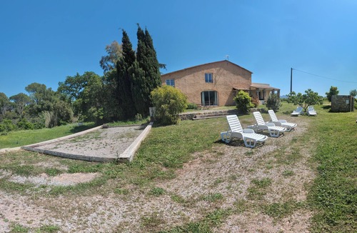 Le Mitan House | Villa for 8 people, 4 bedrooms, air-conditioned with swimming pool, quiet location