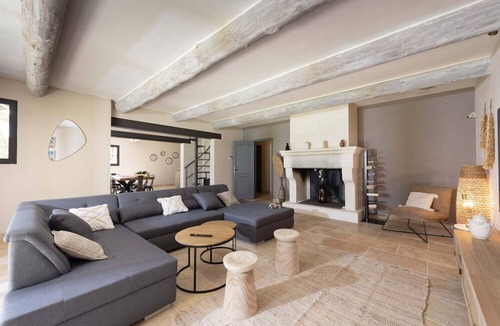 Maillane Villa | Villa for 8P, heated pool, table tennis, boules, in Maillane, Alpilles.