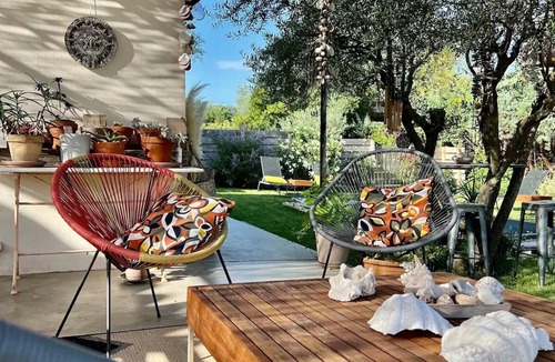Saint-Quentin-la-Poterie House | Villa in a green setting near Uzès
