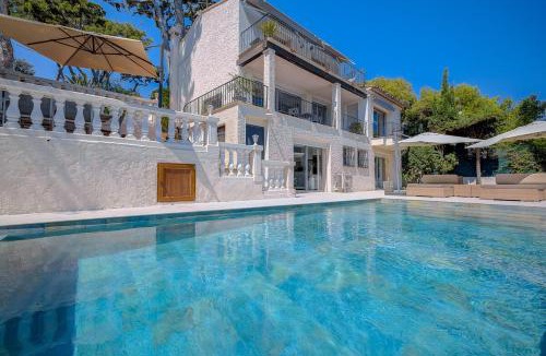 Cap-d'Antibes Villa | Villa Garoupe cap d'Antibes