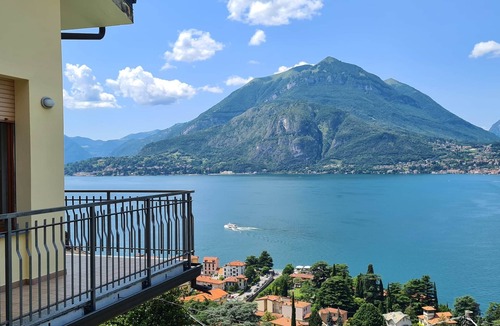 Perledo Villa | Villa gli Ulivi Bariloche Lake Como view Varenna