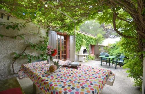 Les Baux-de-Provence Villa | Villa Glycine -Mas de Joseph aux Baux de Provence