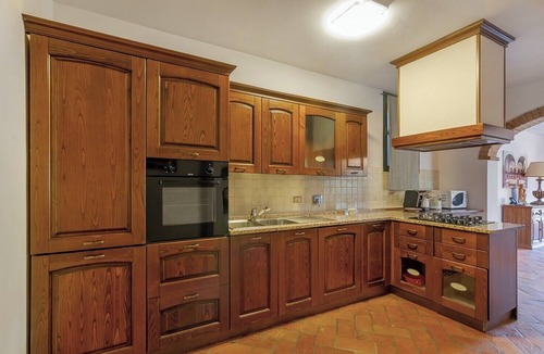 Gaiole in Chianti Villa | Villa il Roseto In Gaiole in Chianti, Tuscany
