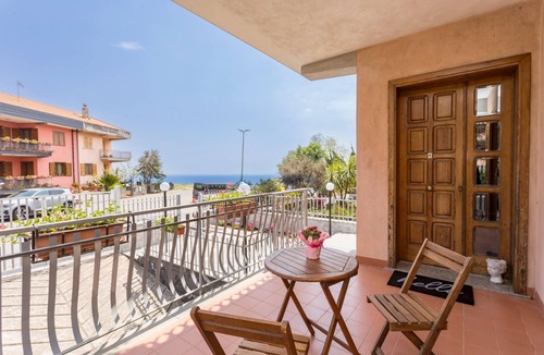 Milo Villa | Villa 'Il Vulcano di Milo'