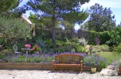 Bellegarde Apartment | Villa in Bellegarde near Pont du Gard