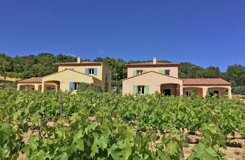 Plan-de-la-Tour House | Villa in Plan-de-la-Tour with pool & vineyard view
