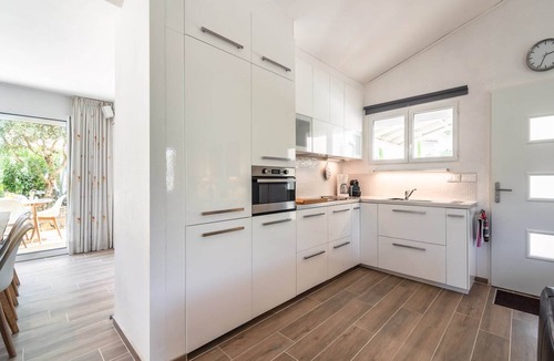 Pouzols-Minervois Villa | Villa in Pouzols with Private Pool & Vineyards
