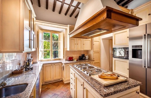 Villabuona Villa | Villa in Querce with 7 bedrooms sleeps 13