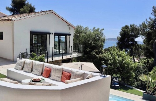 Hyeres Villa | VILLA KALLIOPE (new) - SEA 180° SIGHT & EASY BEACH ACCESS