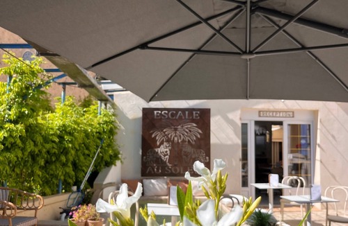 Saint-Aygulf Villa | Villa 'L'escale Au Soleil' with Sea View, Wi-Fi, and Air Conditioning