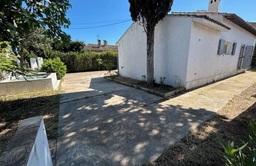 Berre-l'Etang Villa | Villa l'etang au soleil