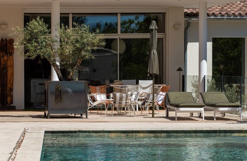 Quartier des Espesses Villa | Villa L’Exception – Luxury design villa near Nîmes