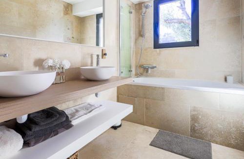 Roquebrune-Cap-Martin Villa | Villa La Concorde by Interhome