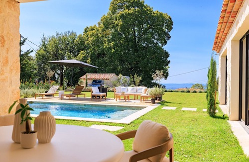Tourrettes-sur-Loup Villa | Villa La Lumière – Évasion lumineuse & piscine