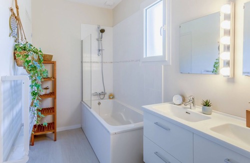 Le Beausset House | Villa la Vallée Douce