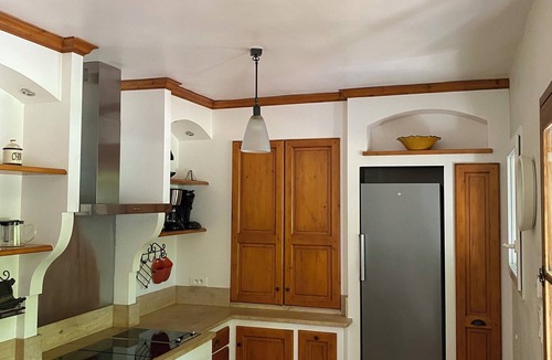 Maillane Villa | Villa le Mazet des Gramenières air-conditioned house, heated pool, large garden