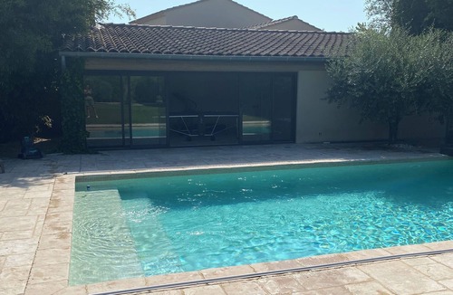 Maillane Villa | Villa le Mazet des Gramenières air-conditioned house, heated pool, large garden