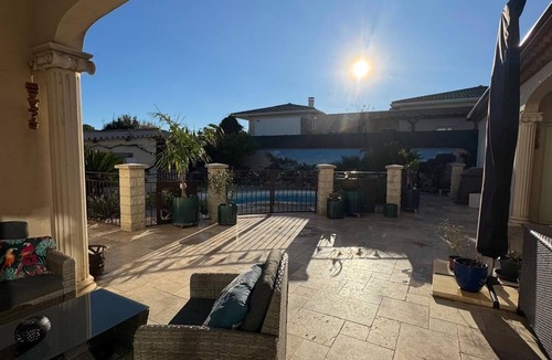Puimisson Villa | Villa Le Rossignol - furnished holiday home for 10 people