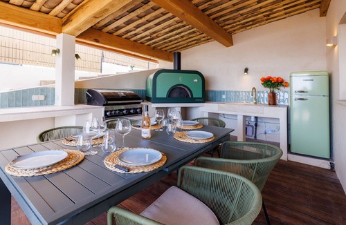 Tourrettes-sur-Loup Villa | Villa Le Soleil Bleu – Panoramic sea views