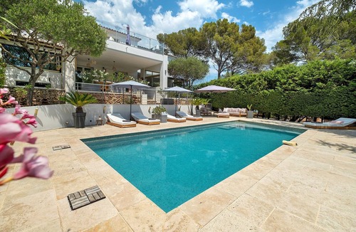 Boulouris-sur-Mer House | Villa "les alizés" garden side, close to the sea