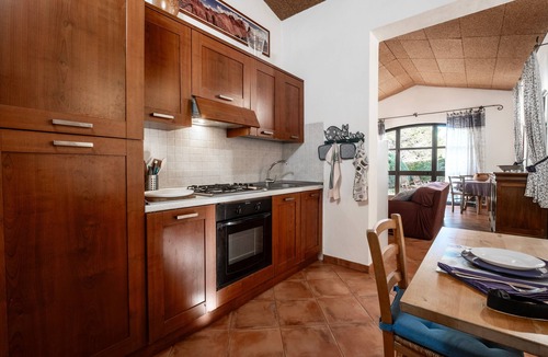 Capalbio Villa | Villa 'Lime Tree' with Private Garden and Wi-Fi